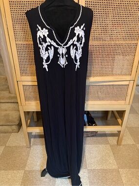 Grace Elements Women Black Sleeveless Dress With White Embroidery Maxi Size 2x